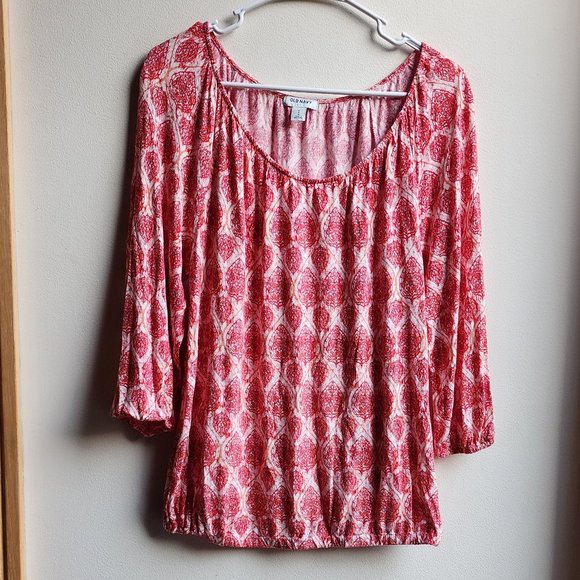 Old Navy Red/White/Pink Geometric Shape Scoop Neck Jersey Size Medium - Picture 2 of 12